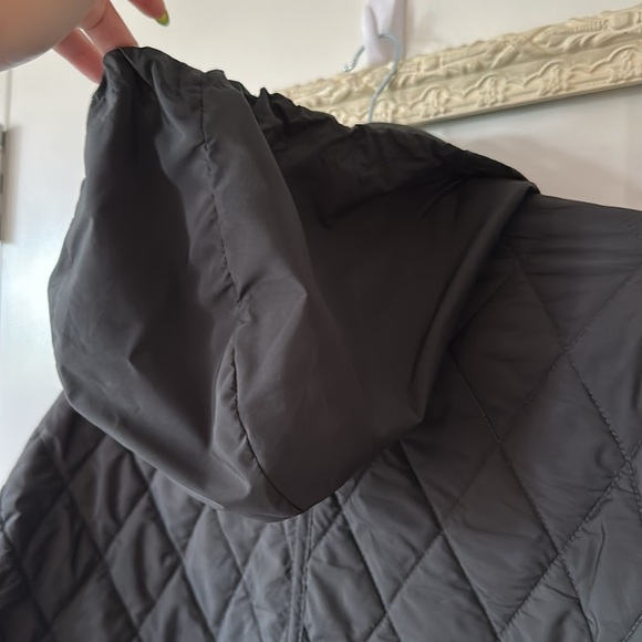 ZARA | Black Puffer Jacket with Stand-Up Collar - Picture 9 of 12